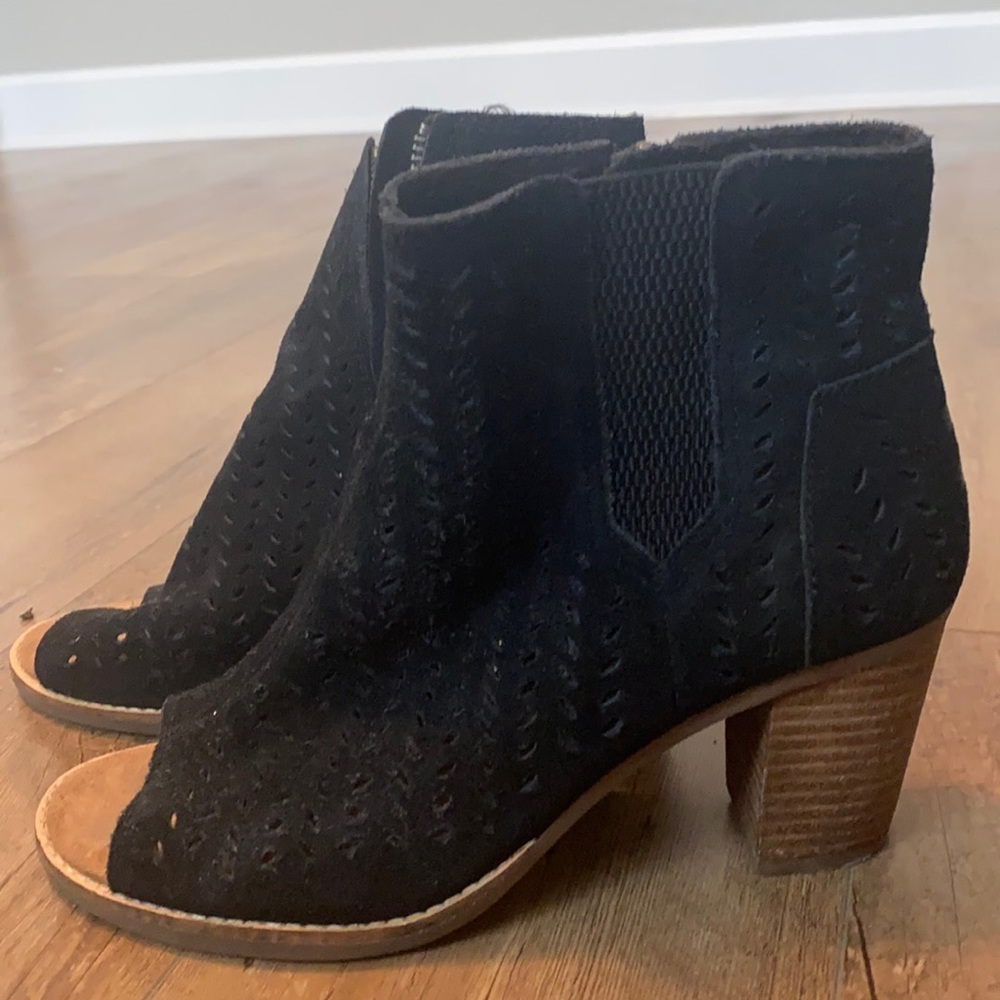 Toms booties